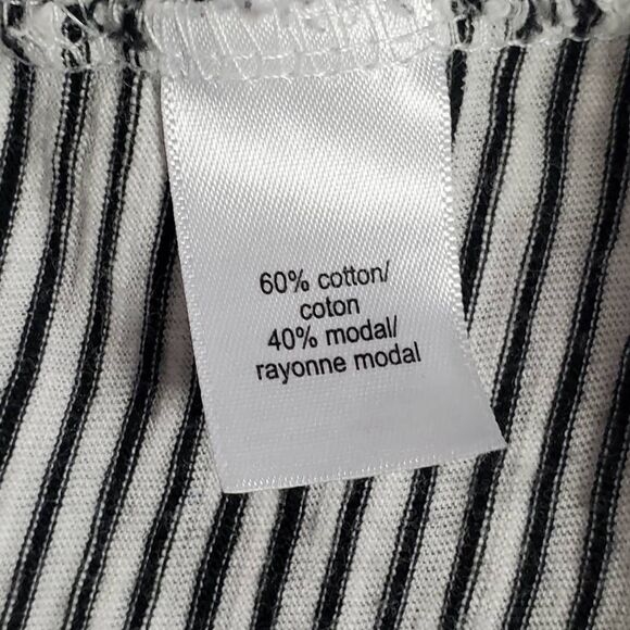 Maurices Women’s Top XL Black White Striped Short Sleeve Tee Modal Blend - Picture 7 of 8